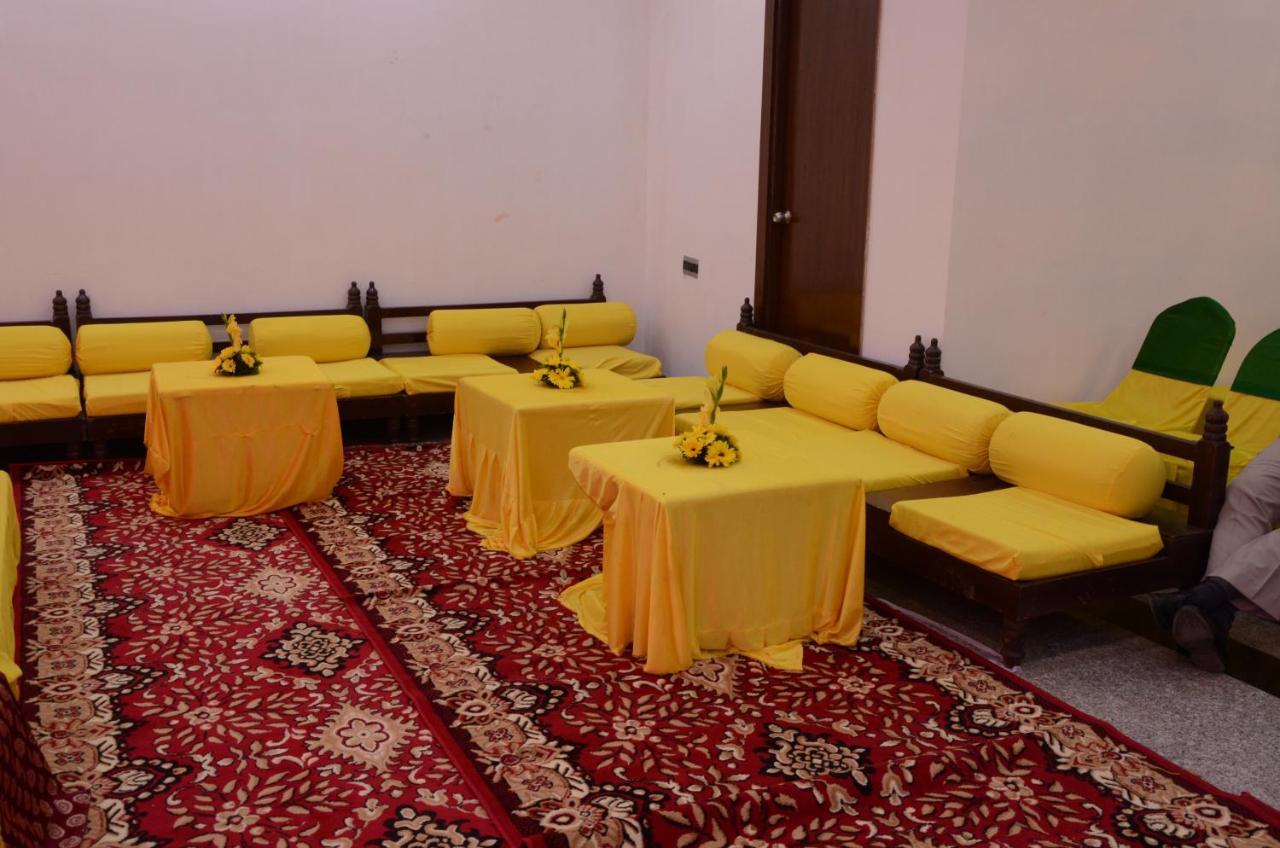 Hotel Arsh Residency Lucknow Zewnętrze zdjęcie
